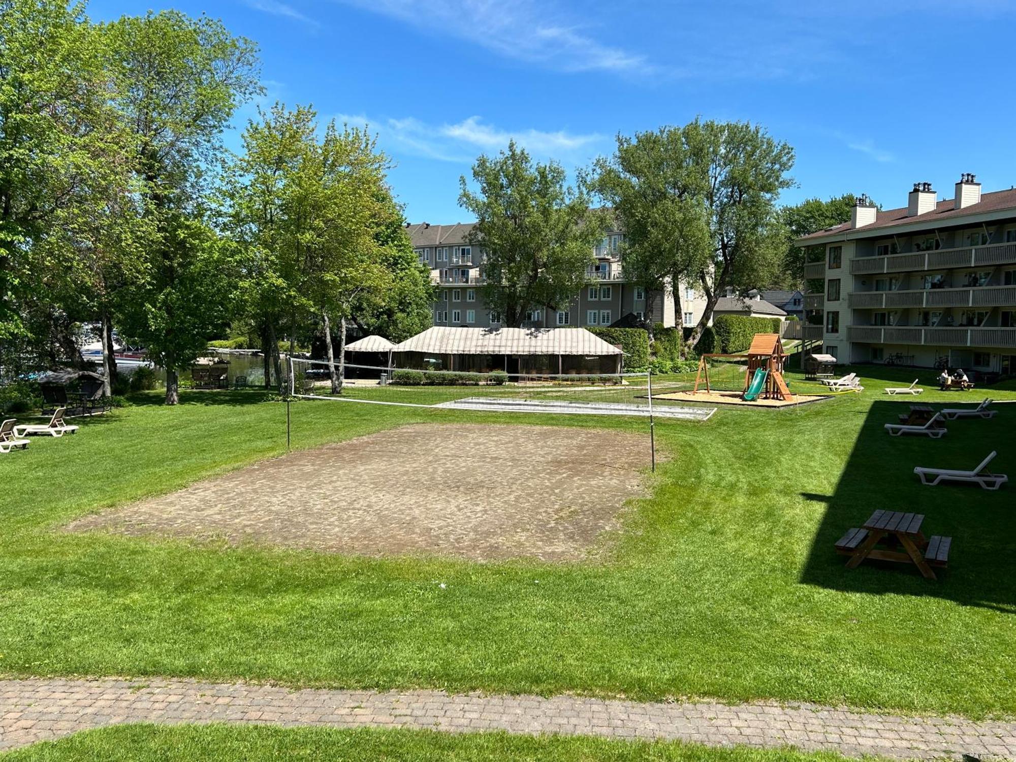 Au P'Tit Cocon Sur Le Lac Magog Kültér fotó